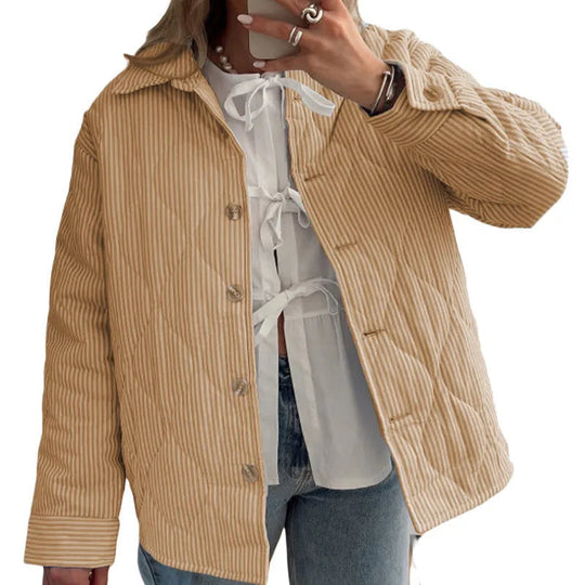 Celia – Oversized quiltet jakke med avslappet passform og knapper